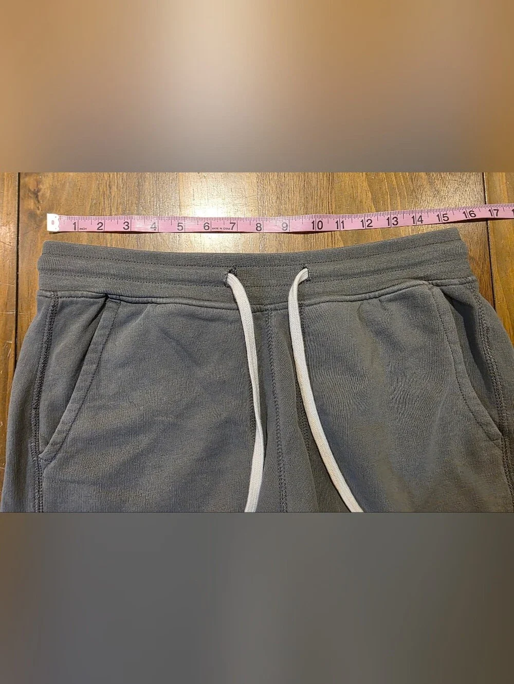 American Eagle Sweat Shorts Sz Small Gray 5” Inseam Lounge Jogger Good Vibes